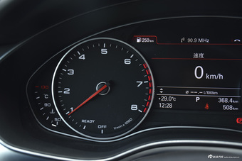 2016款奥迪A6L 2.5L自动30FSI舒适型