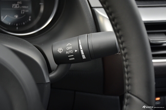 2018款阿特兹2.0L自动蓝天尊贵版