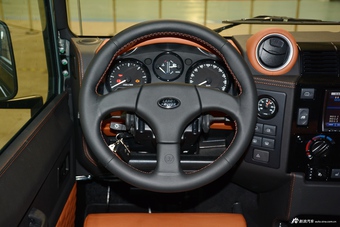 2016款卫士斯达泰克90 2.2L柴油68周年纪念版