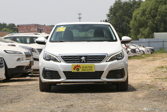 2018款标致308 1.6L自动豪华版