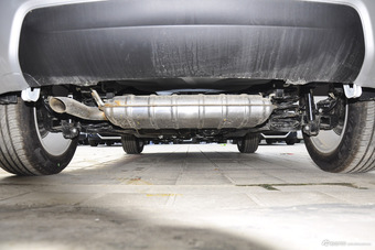 2016款中华V3 1.5L手动精英型