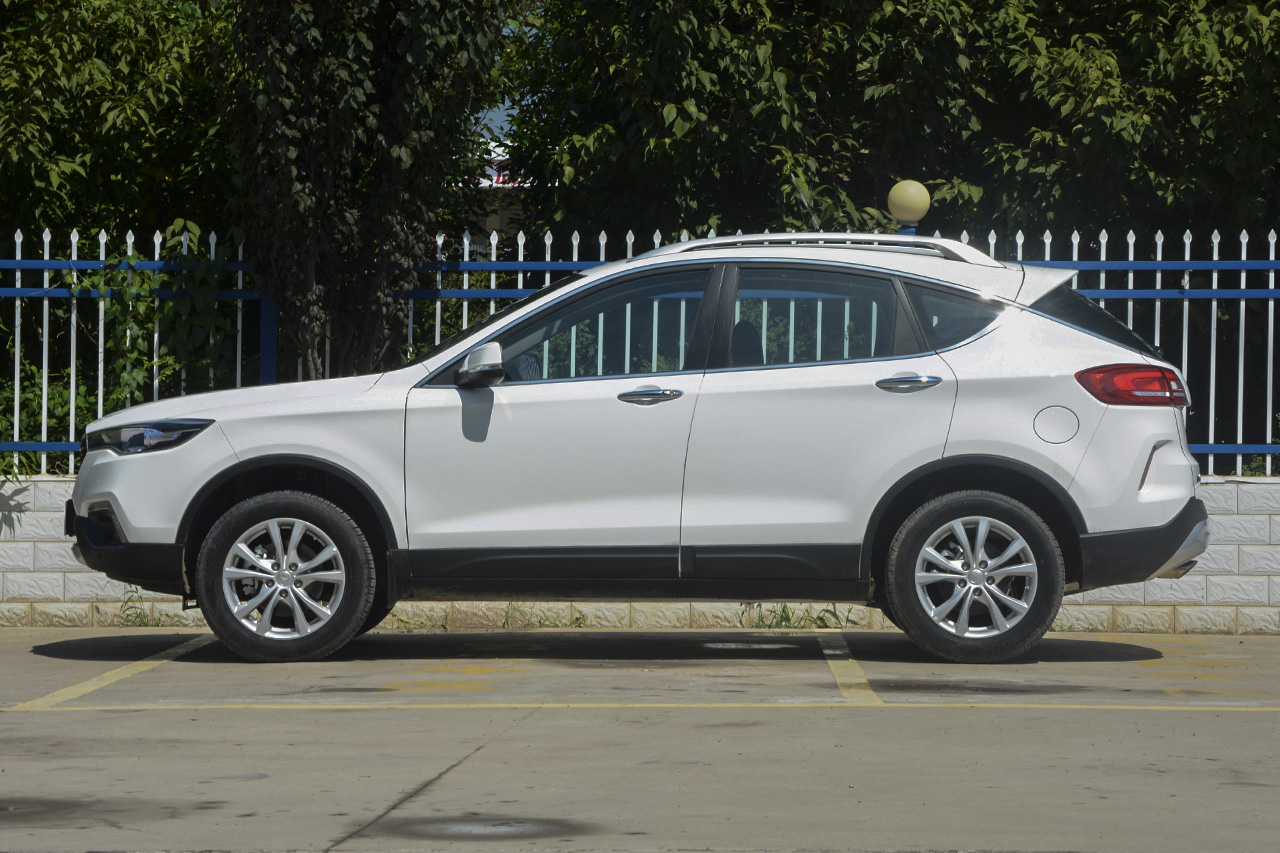 2017款奔腾X80 1.8T自动豪华型 