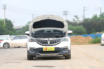 2017款中华V3 1.5L自动智能型图片