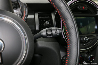 2018款MINI 2.0T COOPER S经典派