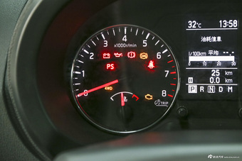 2016款风度MX6 2.0L自动四驱梦想版