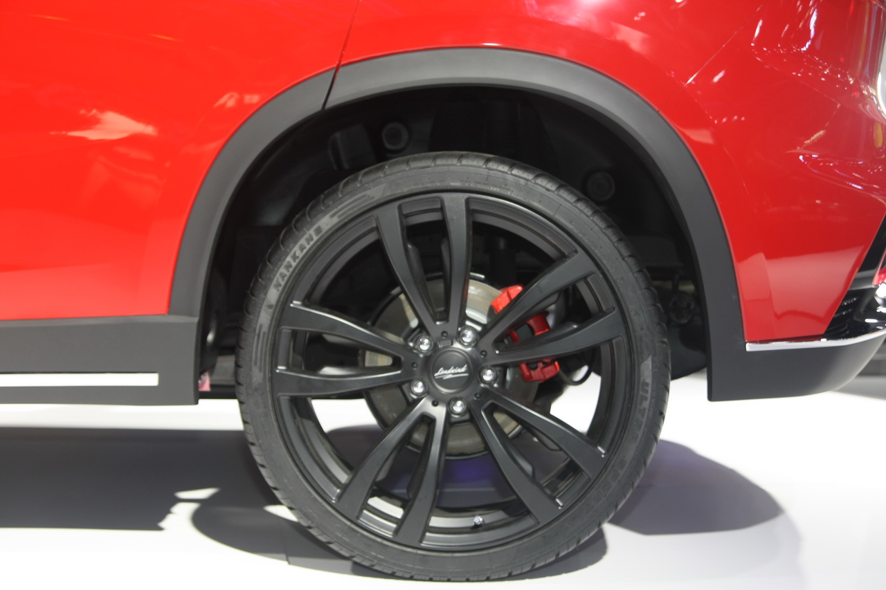 陆风e33概念车（逍遥）