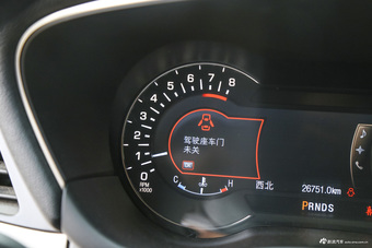 2014款林肯MKC 2.0T自动四驱尊耀版