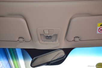 2017款宝骏560律动版1.5T手动乐享型