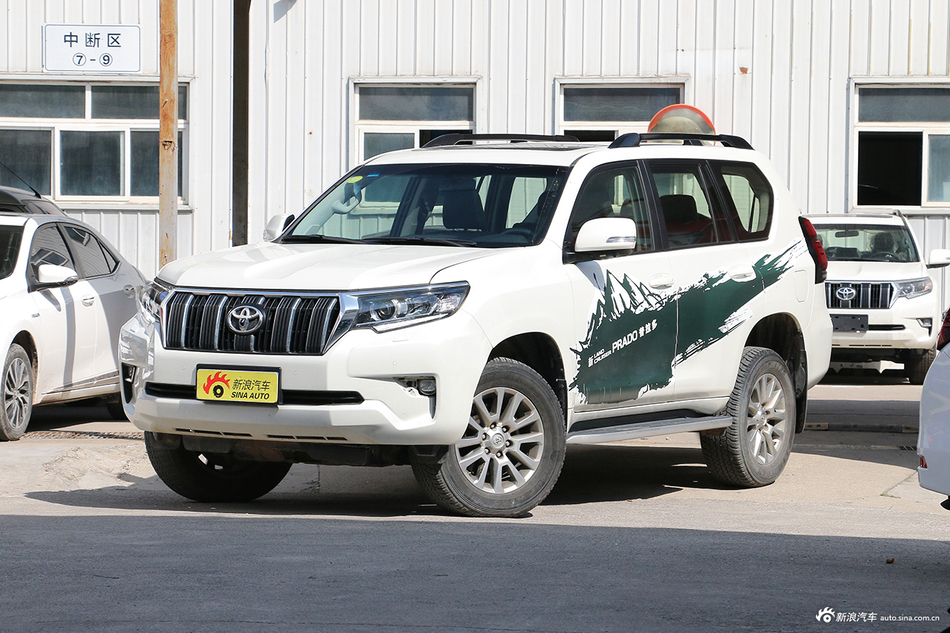 2018款普拉多3.5L自动TX-L后挂备胎