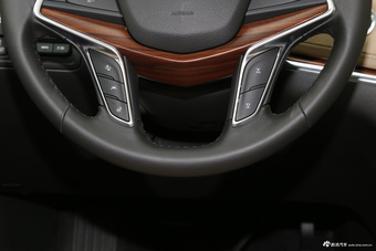 2016款XT5 2.0T自动28T四驱铂金版