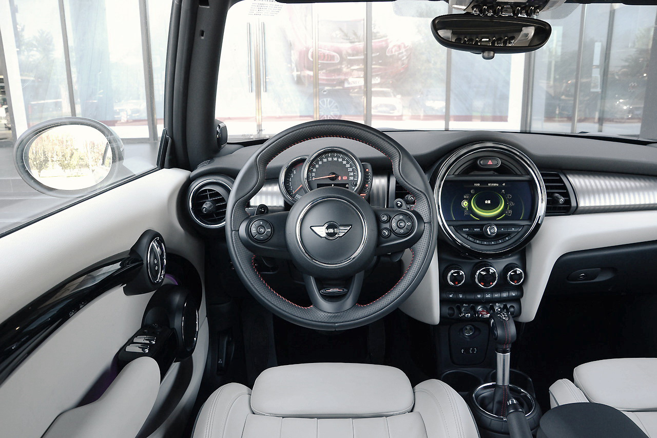 2016款MINI 2.0T自动COOPER S CABRIO