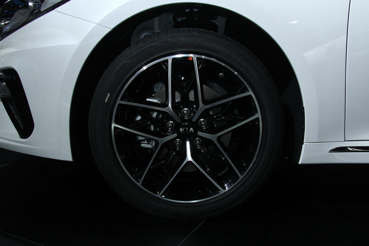 2018广州车展实拍：起亚K5 Pro