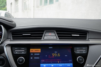 2016款帝豪GS 1.8L手动领尚型优雅版