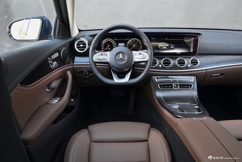 2019款奔驰E级2.0T自动 200L运动型4MATIC