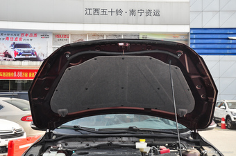 2017款海马M6 1.5T自动豪华型