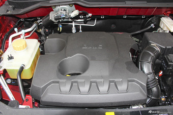 2016款北汽幻速H3F 1.5L手动豪华型7座