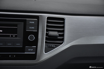 2018款高尔夫·嘉旅1.6L自动舒适型