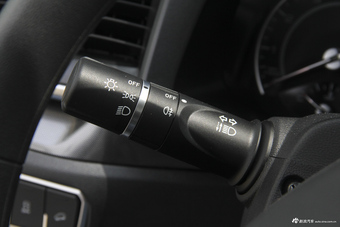 2018款哈弗H4 1.3T自动时尚型红标 