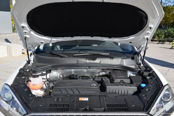 2016款宝沃BX7 2.0T自动四驱精英型