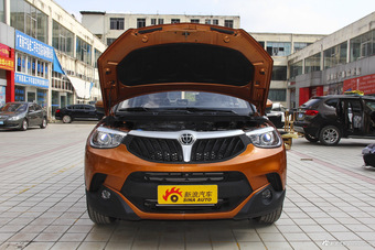 2016款中华V3 1.5L手动舒适型 炫舞橙