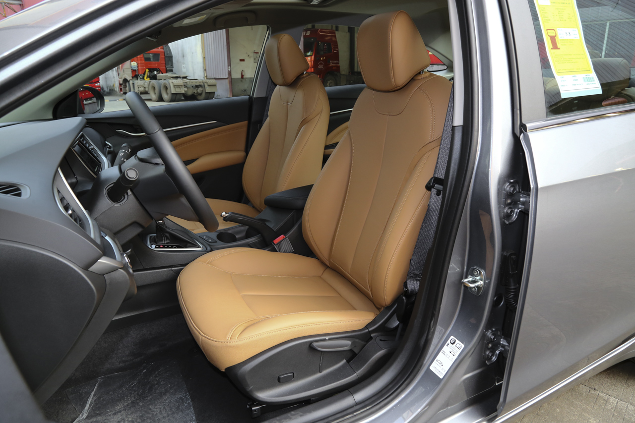 2018款英朗1.3T自动旗舰型18T 