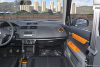 2013款雨燕1.5L手动20周年限量版