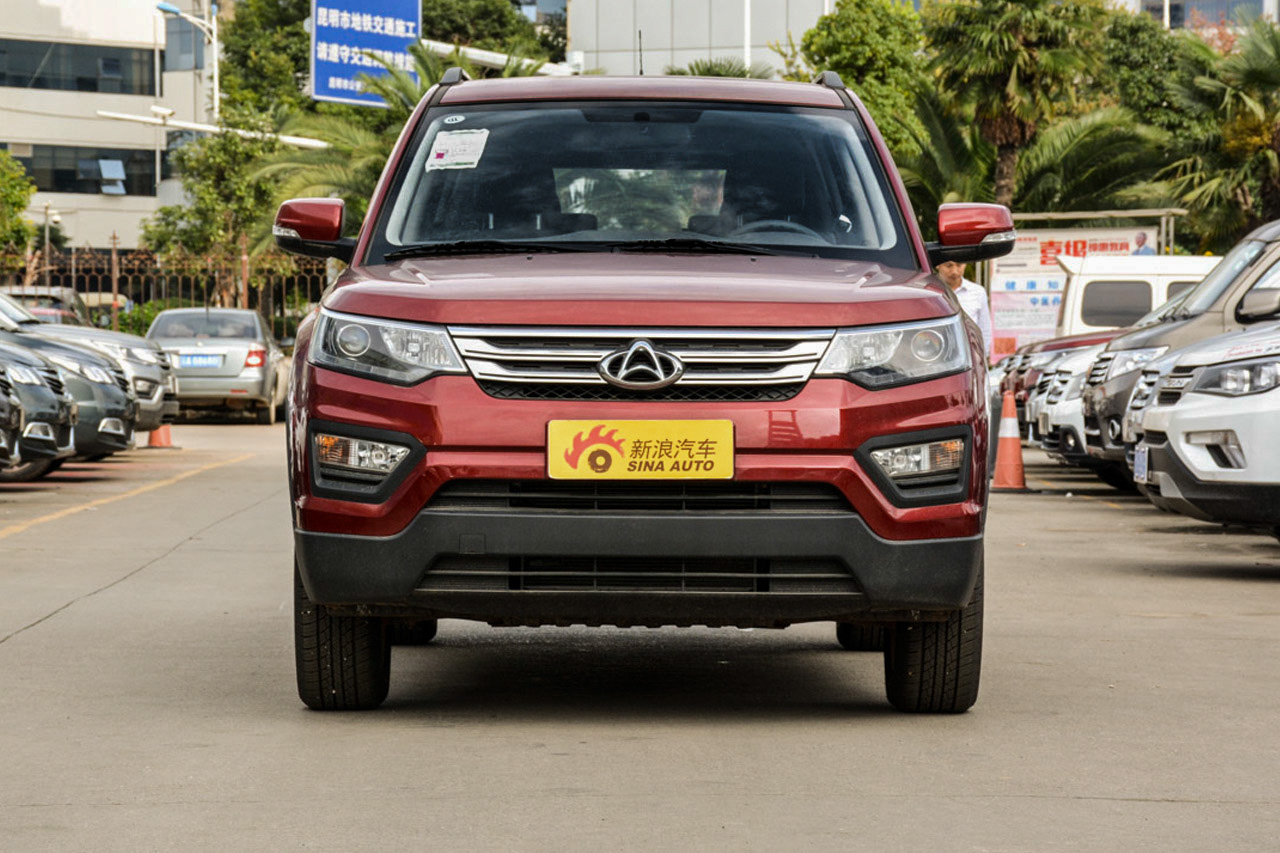 2016款长安CX70 1.6L手动舒适型