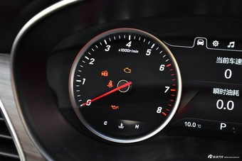 2017款宝骏730 1.5T自动旗舰型7座