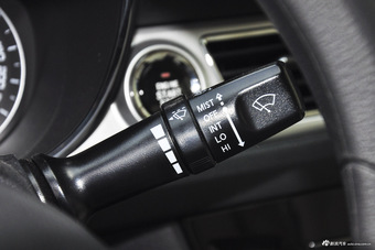 2016款悦翔V7 1.6L自动乐享型国IV