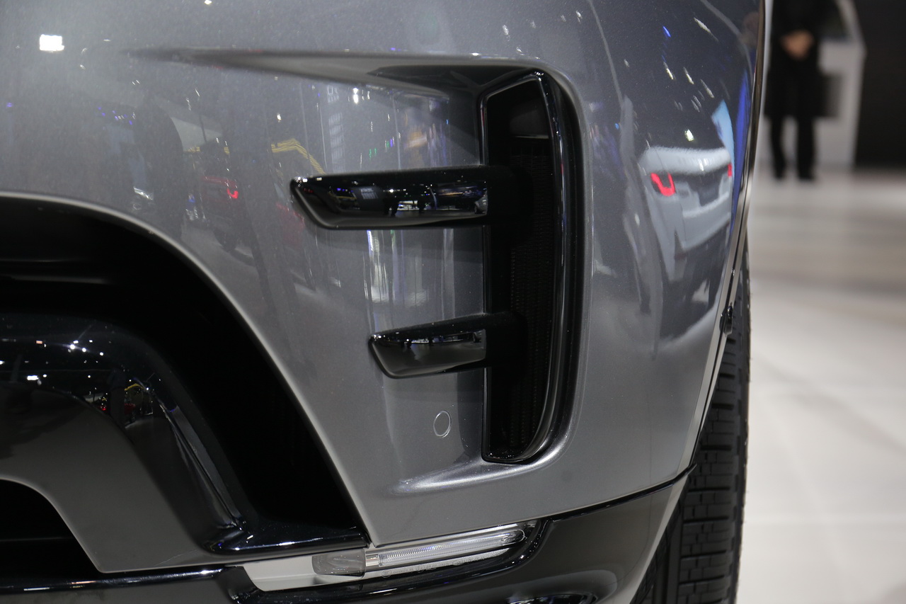 2018广州车展实拍：路虎发现