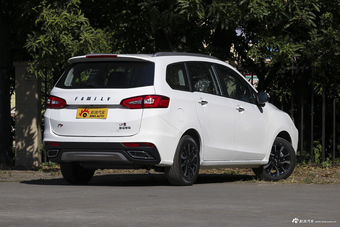 2017款福美来F7 1.5T 7座自动舒适型