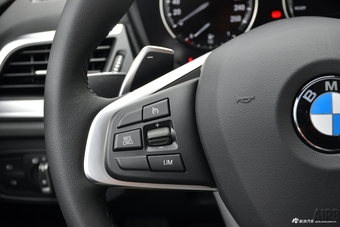 2018款宝马1系125i自动运动型