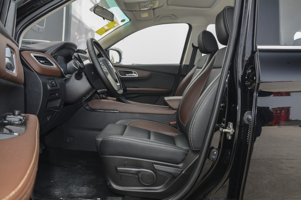 2017款斯威X7 1.5T自动智享型