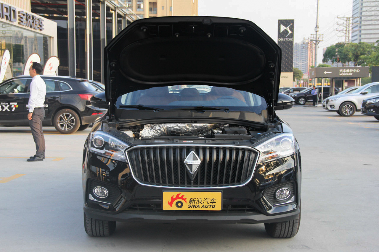 2016款宝沃BX7 2.0T自动四驱精英版28T