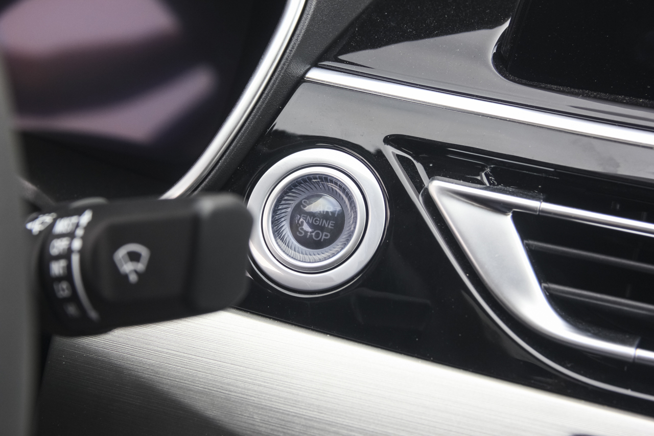 2018款睿骋CC1.5T自动智雅型