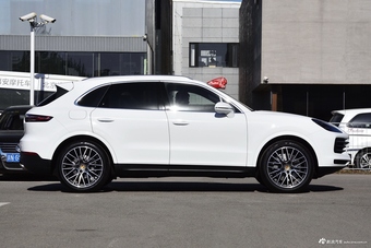 2018款卡宴S 2.9T自动