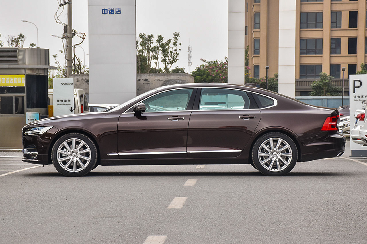 2017款沃尔沃S90 2.0T自动T5智尊版