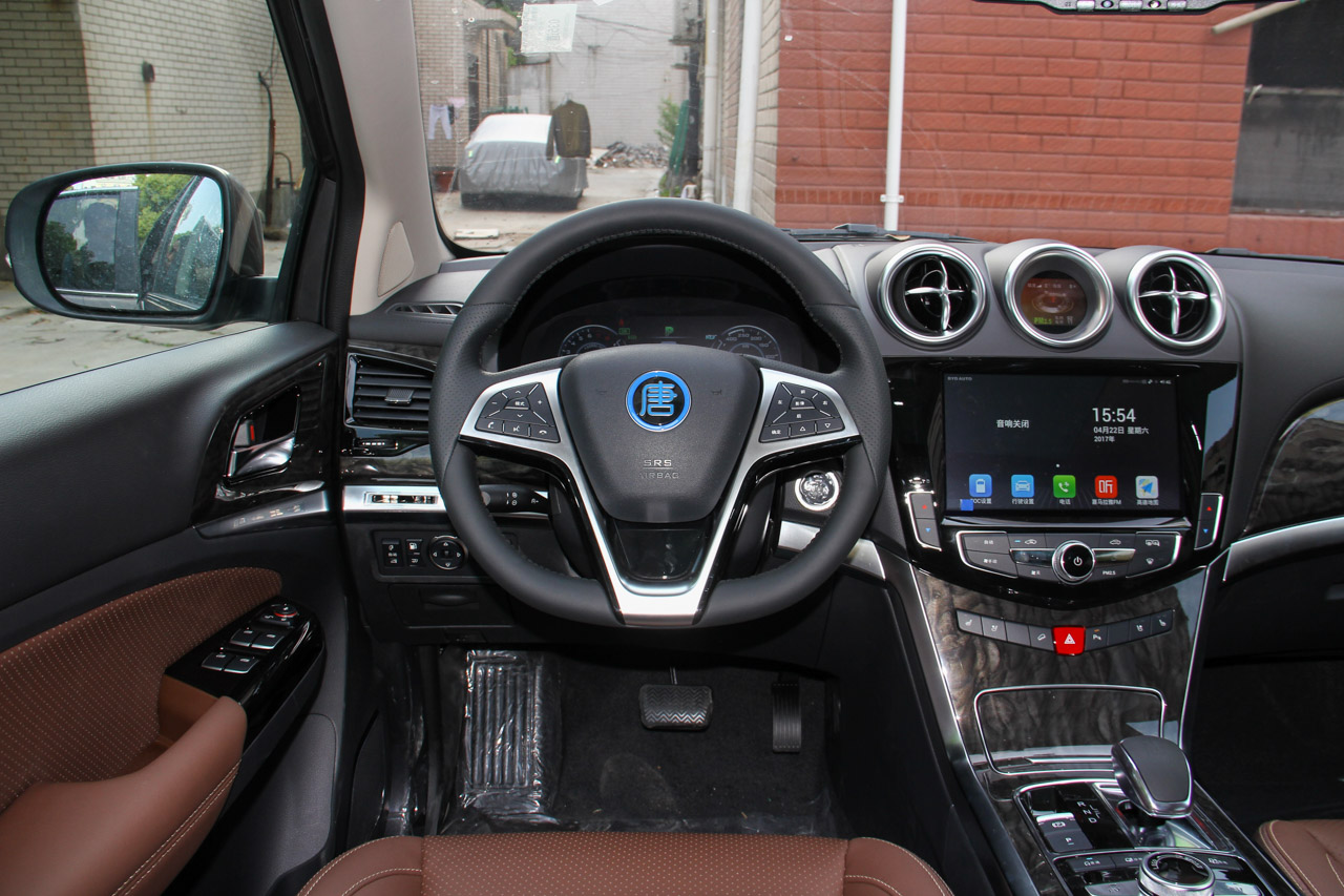 	2017款比亚迪唐100 2.0T