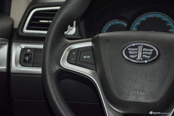 2015款骏派D60 1.5L手动技术型