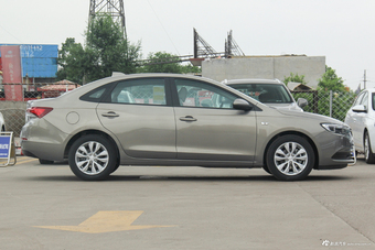 2018款英朗1.0T手动精英型15T