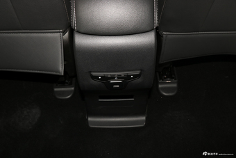 2018款斯威X7 1.5T手动豪华型7座