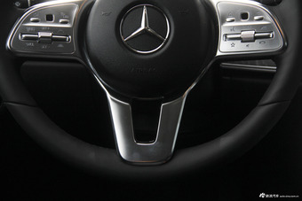 2018款奔驰CLS 2.0T自动350 4MATIC