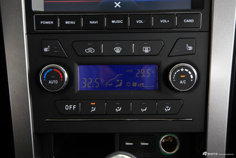 2017款黄海N3 2.5T手动四驱运动版XD25T5 