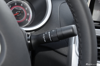 2017款中华H3 1.5L自动豪华型