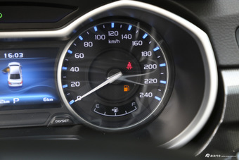 2017款吉利帝豪1.5L自动三厢百万款向上版