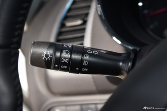 2016款起亚K3 1.6L自动Premium