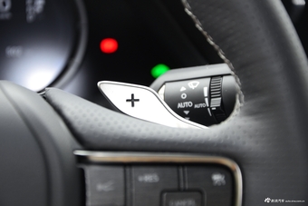 2018款雷克萨斯LS 3.5L自动500h F-SPORT 