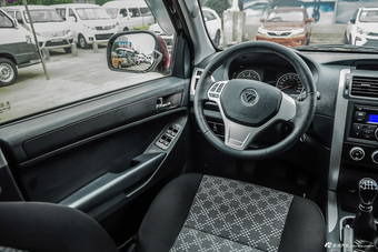 2016款 拓陆者 2.8T E5 柴油两驱舒适版ISF2.8