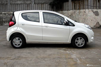 2017款奔奔mini-e 舒适型