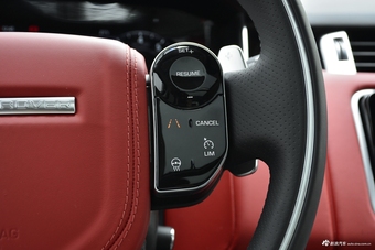 2018款路虎揽胜运动 3.0 v6锋尚创世版DYMAMIC